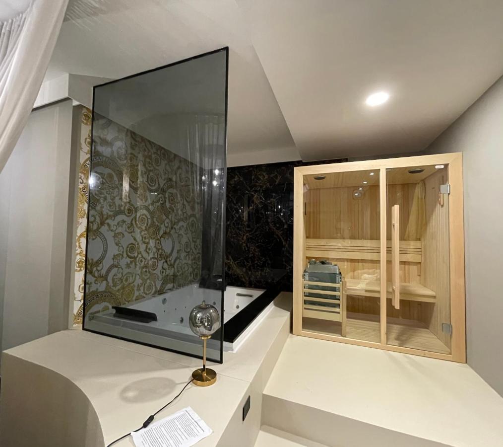 Versace Luxury Room Corleone Exterior foto
